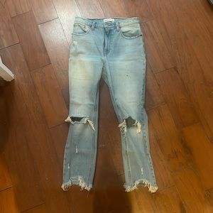 Abercrombie & Fitch High Rise Mom Jean